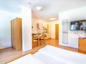 23485520-Ferienwohnung-4-Neustift im Stubaital-300x225-1