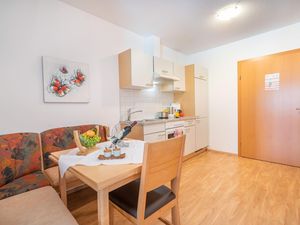 23485520-Ferienwohnung-4-Neustift im Stubaital-300x225-2