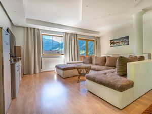 23485534-Ferienwohnung-7-Neustift im Stubaital-300x225-1