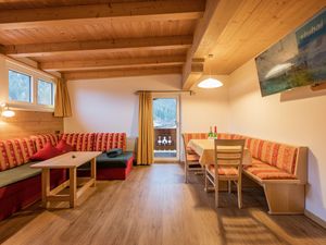 23288452-Ferienwohnung-4-Neustift im Stubaital-300x225-1