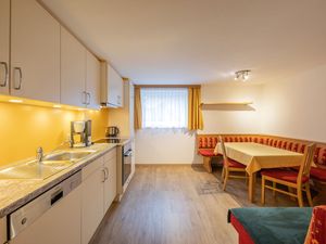 23288453-Ferienwohnung-4-Neustift im Stubaital-300x225-1