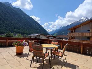 24015825-Ferienwohnung-4-Neustift im Stubaital-300x225-2