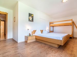 23485530-Ferienwohnung-8-Neustift im Stubaital-300x225-3