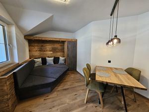 24017967-Ferienwohnung-3-Neustift im Stubaital-300x225-5