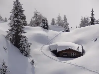 Schitouren zur Alm
