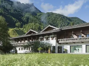 Ferienwohnung für 3 Personen (45 m²) in Neustift im Stubaital