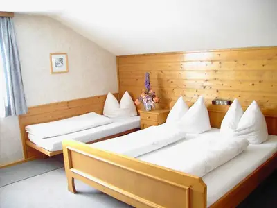 weiteres Schlafzimmer Obergeschoßwohnung