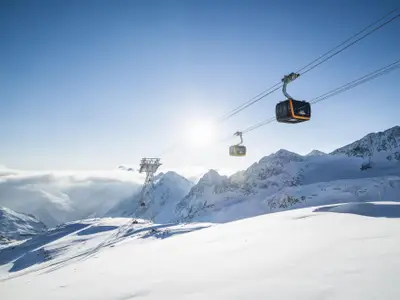 3S_Bahn_StubaierGletscher_-c-_AndreSchoenherr_03
