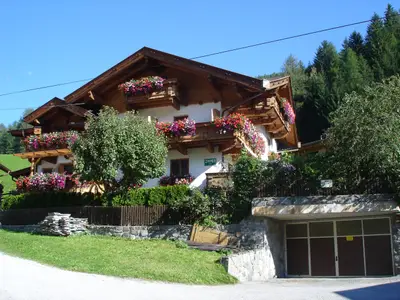 Hausansicht 1