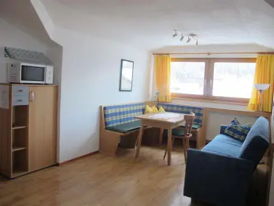 Essecke 65m²