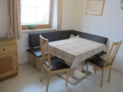 Essecke 70 m²