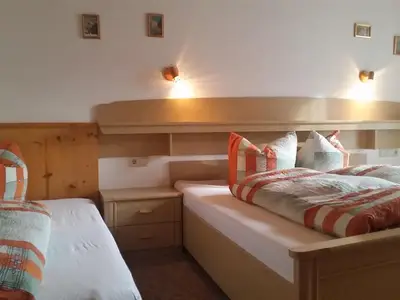 App 1 Doppelzimmer mit Zusatzbett