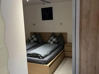 Blick ins Schlafzimmer