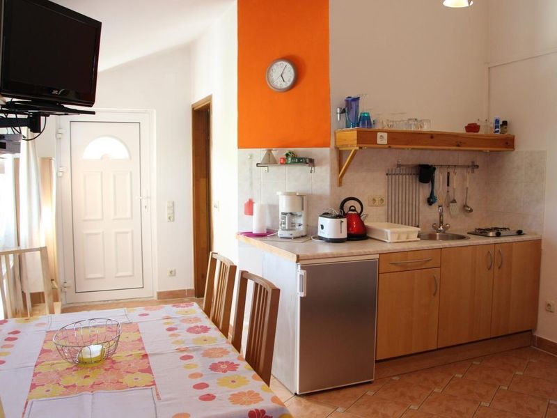 7368217-Ferienwohnung-4-Nevidane-800x600-1