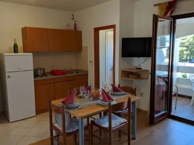 Ferienwohnung für 4 Personen in Neviđane 10/10