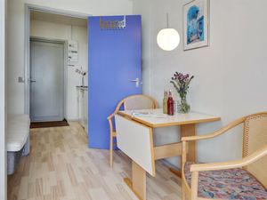 23579529-Ferienwohnung-4-Nexø-300x225-5