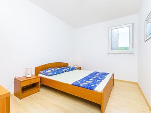 23941994-Ferienwohnung-6-Nečujam-300x225-2