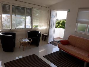 23382770-Ferienwohnung-4-Nečujam-300x225-1