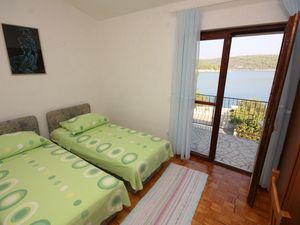 23928309-Ferienwohnung-4-Nečujam-300x225-4