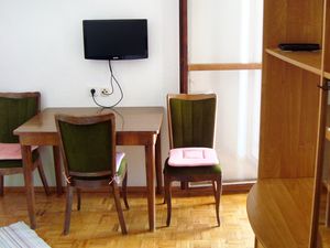 23928308-Ferienwohnung-4-Nečujam-300x225-2