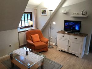 21707561-Ferienwohnung-2-Nieblum-300x225-2