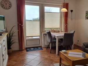 23897392-Ferienwohnung-2-Nieblum-300x225-0