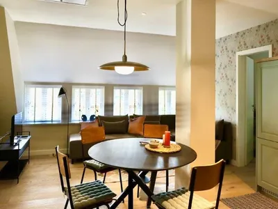 DiningRoom