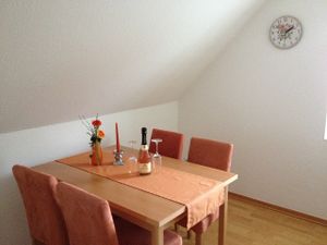 18365145-Ferienwohnung-2-Niebüll-300x225-5