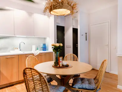 DiningRoom