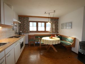 23014077-Ferienwohnung-4-Niederau (Kufstein)-300x225-1