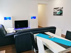 23074183-Ferienwohnung-5-Niederdorfelden-300x225-2