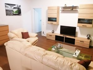 23057855-Ferienwohnung-4-Niederdorfelden-300x225-5