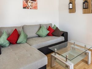 21483245-Ferienwohnung-5-Niedereschach-300x225-4