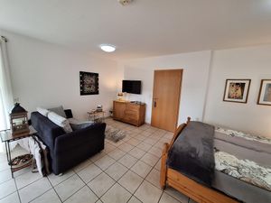 24016996-Ferienwohnung-2-Niederfell-300x225-4