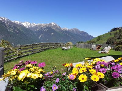 Gartenlounge Ferienwohnung der Veitenhof Ötztal So