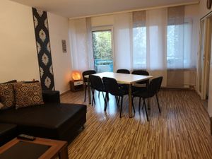 23443959-Ferienwohnung-6-Niederwerrn-300x225-5