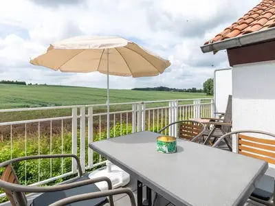 Ferienwohnung für 6 Personen (70 m²) in Hohenkirchen (Ostsee) 2/10