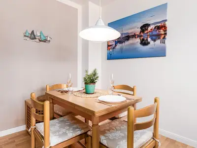 Ferienwohnung für 2 Personen (50 m²) in Niendorf/Ostsee 3/10