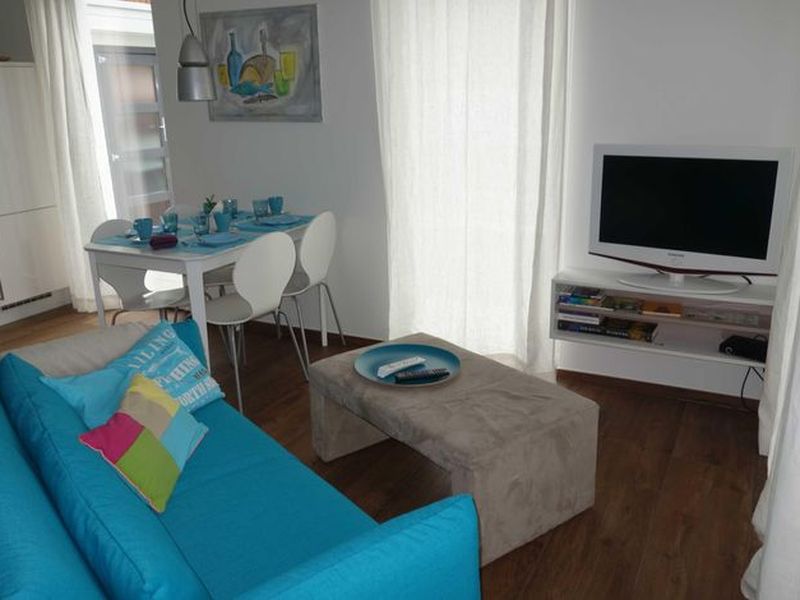 23659693-Ferienwohnung-3-Niendorf/Ostsee-800x600-2