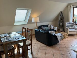 23366485-Ferienwohnung-4-Niendorf/Ostsee-300x225-2