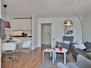 23971085-Ferienwohnung-2-Niendorf/Ostsee-300x225-2