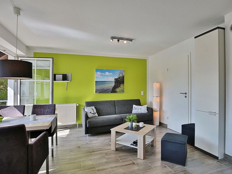 23971096-Ferienwohnung-4-Niendorf/Ostsee-800x600-0