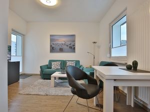 23971368-Ferienwohnung-2-Niendorf/Ostsee-300x225-4