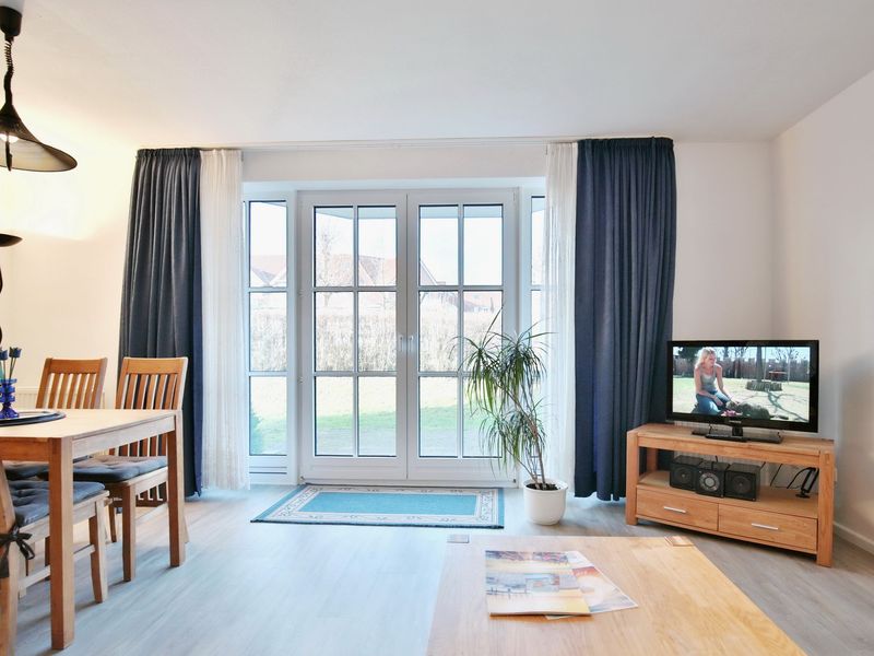 23971379-Ferienwohnung-3-Niendorf/Ostsee-800x600-0