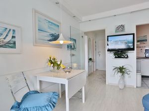 23971079-Ferienwohnung-3-Niendorf/Ostsee-300x225-5