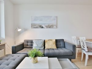 23971093-Ferienwohnung-2-Niendorf/Ostsee-300x225-1