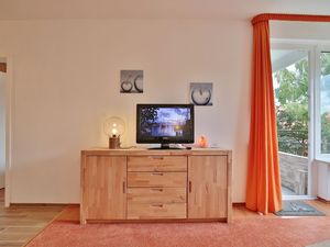 23971106-Ferienwohnung-3-Niendorf/Ostsee-300x225-3