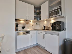 23971107-Ferienwohnung-4-Niendorf/Ostsee-300x225-4