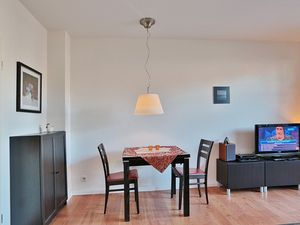 23971219-Ferienwohnung-2-Niendorf/Ostsee-300x225-3