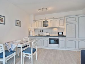 23971339-Ferienwohnung-3-Niendorf/Ostsee-300x225-4